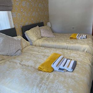 Holland Arms Hotel
